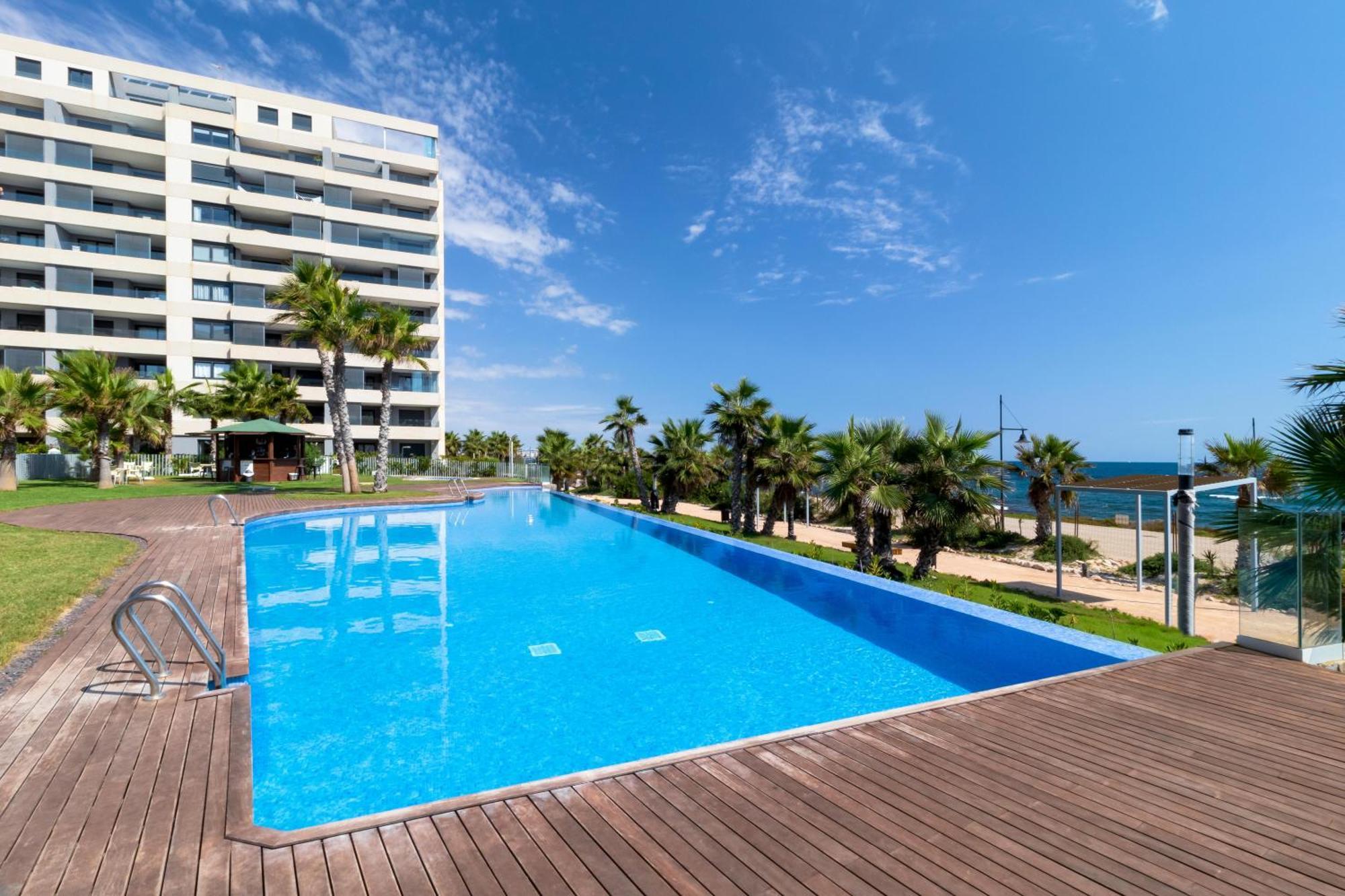 Espanatour Yuliana Torrevieja Luaran gambar
